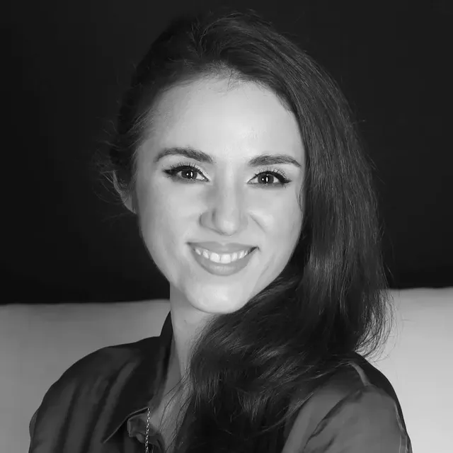 Cristina Groza